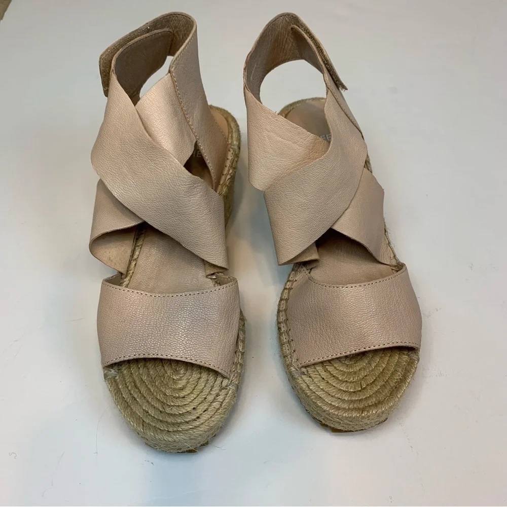 Eileen Fisher Willow 3 Nude Espadrilles - Sz 6